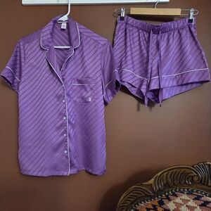 Victoria's Secret Lavender Satin Short Sleeve Pajama Set with White Piping